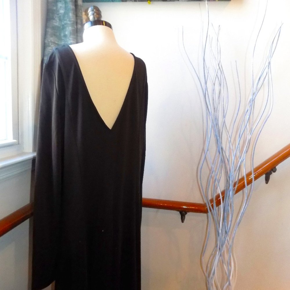 WORTH Dark Brown Stretch Ladies Knit Dress Size 12 V Neckline